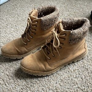 Cliffs by WHITE MOUNTAIN Tan Lace Up Boots with Rugged Sole